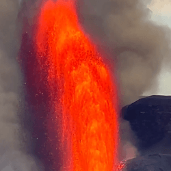 Lava fountain at Kilauea shoots directly into the air.